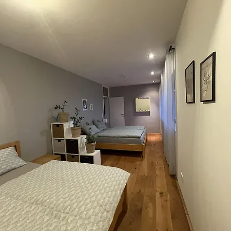 Neue Hochwertige 90m²
