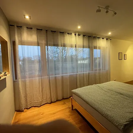 Neue Hochwertige 90m² דירה Pupping