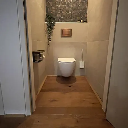 דירה Neue Hochwertige 90m²