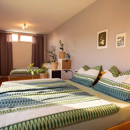 Neue Hochwertige 90m²