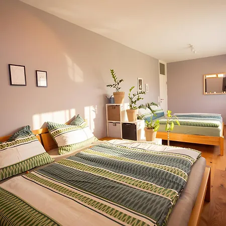 Apartment Neue Hochwertige 90m² *